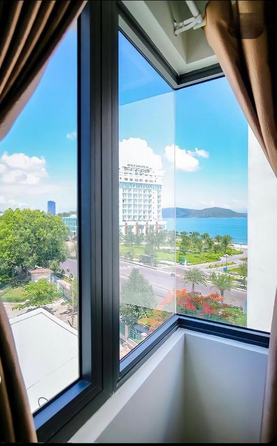 My Hotel Куїнон Екстер'єр фото